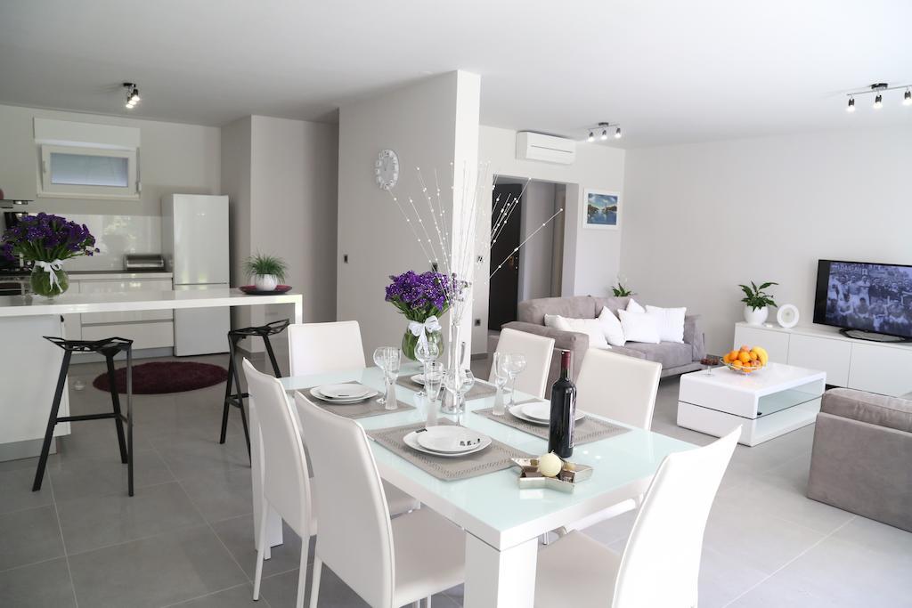 Beach Apartments Dumicic Podstrana Room photo